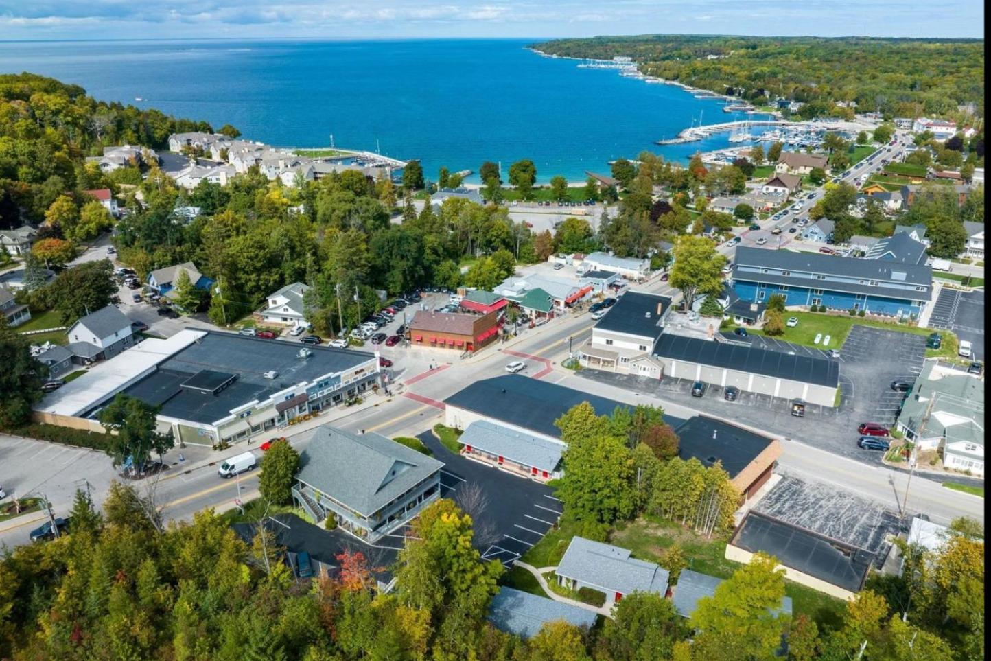 Downtown Inn Sister Bay Dış mekan fotoğraf