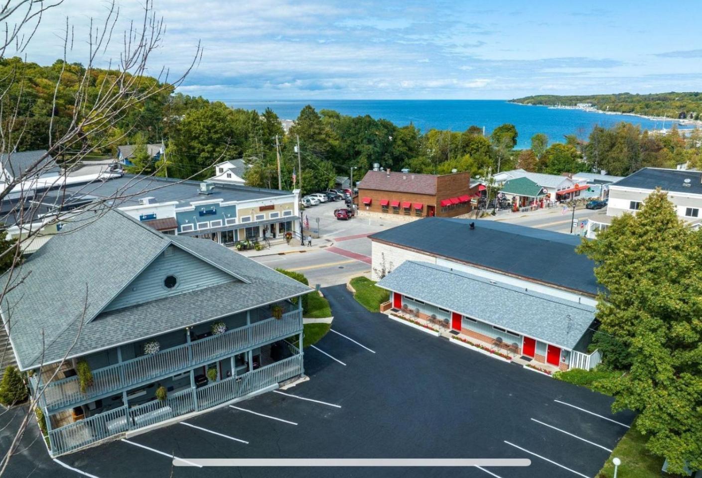 Downtown Inn Sister Bay Dış mekan fotoğraf